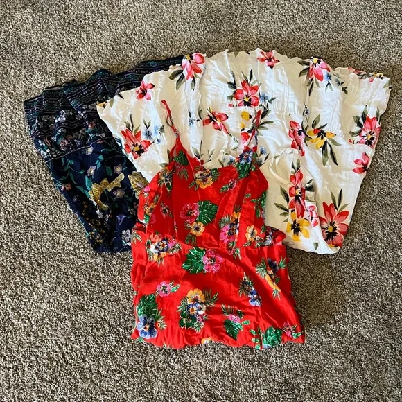 Old Navy Summer Dresses - Picture 1 of 13
